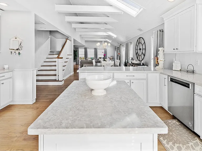 5 Juniper Ln — Photo 8