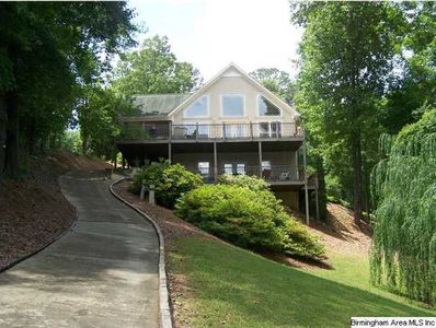 586 S Lakeshore Dr, Talladega, AL, 35160