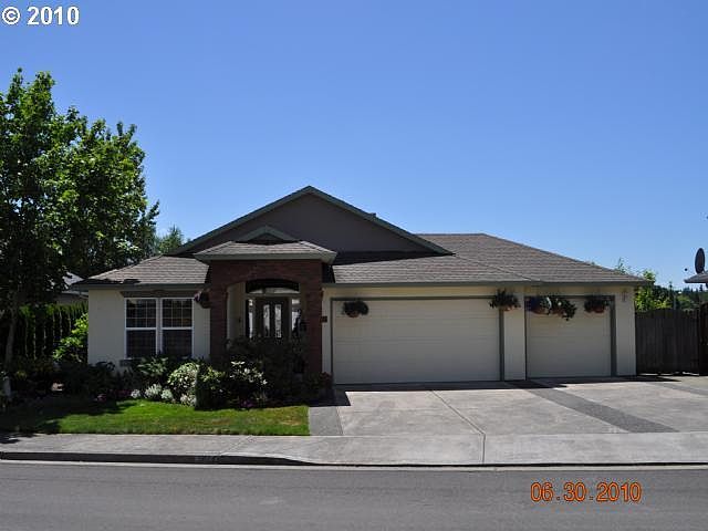 2nd image of 5624 SE 13th Ter
