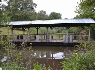 108 Oakland Ave, Marietta, SC 29661