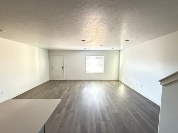 1742 S Devils Garden Ln #2182, Washington, UT 84780