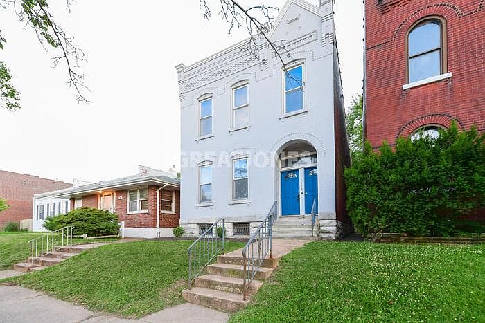1st image of 3434 Montana St