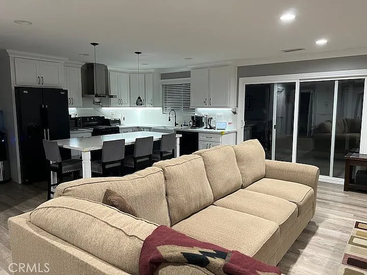 5382 Marietta Ave — Photo 10