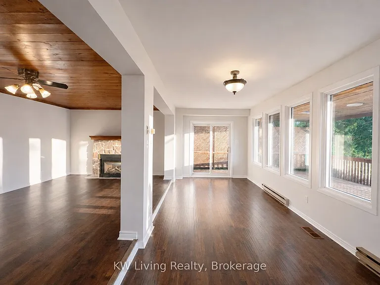 127 Lake Dr N — Photo 24