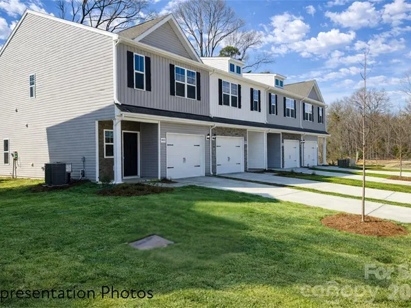 4743 Muskogee Dr, Charlotte, NC 28227