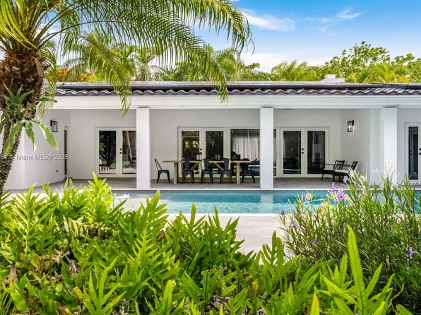 6140 SW 121st St, Pinecrest, FL 33156