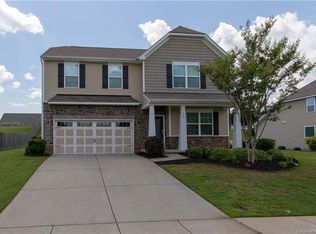 132 Glastonbury Dr, Mooresville, NC 28115