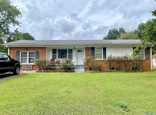 4710 Mastin Lake Rd NW, Huntsville, AL 35810