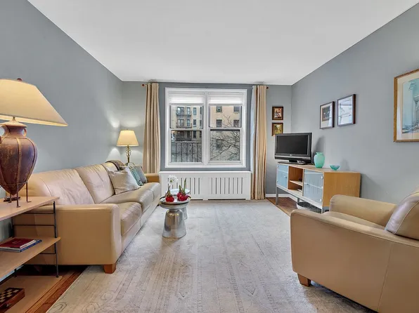 100 Overlook Ter APT 423, New York, NY 10040