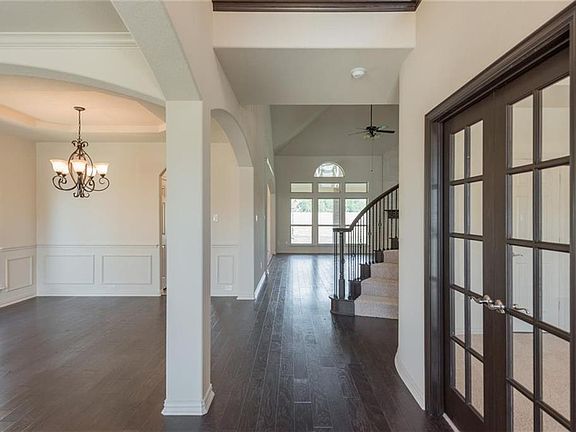 5th image of 1516 Torrent Dr