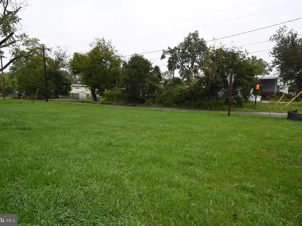 Rolling Rd, Windsor Mill, MD 21244