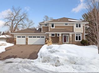 7950 Ridgeway Rd, Golden Valley, MN 55426