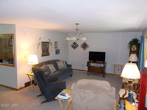 4th image of 511 6th Ave S