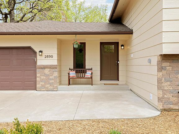 2nd image of 2890 Zanzibar Ln N