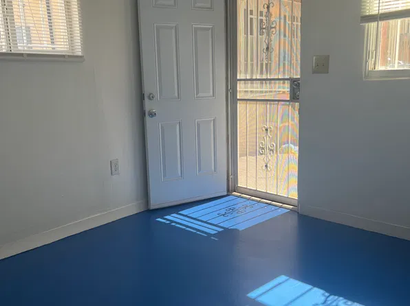 217 Vassar Dr SE APT C, Albuquerque, NM 87106