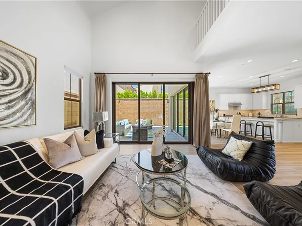 125 Halworth, Irvine, CA 92618