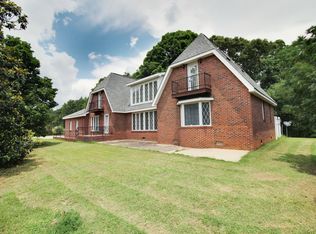 315 Floyd Blackwell Rd, Tryon, NC 28782