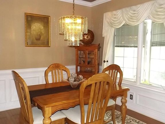 5th image of 6200 McNaughten Grove Ln