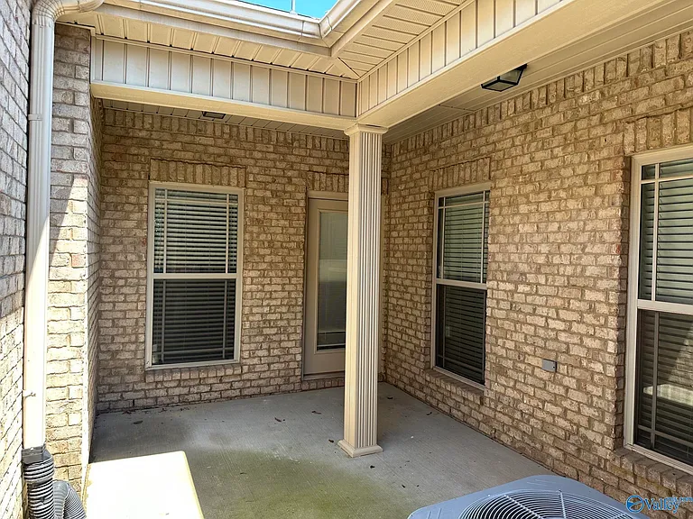 44 Cypress Point Dr SW — Photo 24