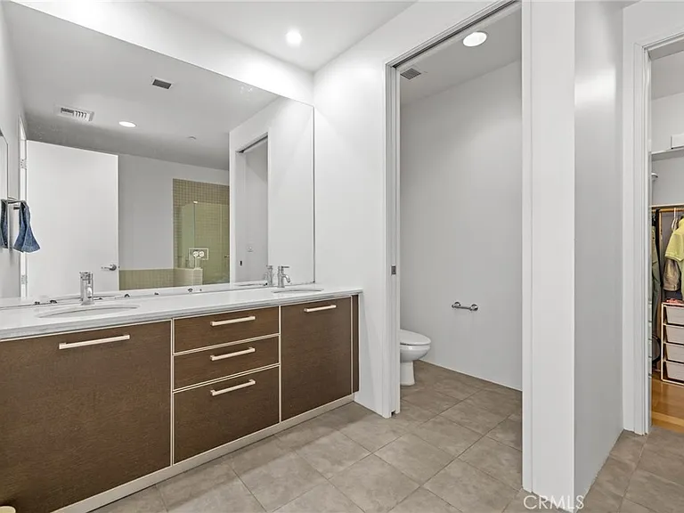 801 S Grand Ave #1611 — Photo 6
