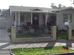 1114 W Chestnut Ave, Santa Ana, CA 92703