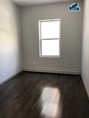 Rented by Fifth & Forever LLC | media 29