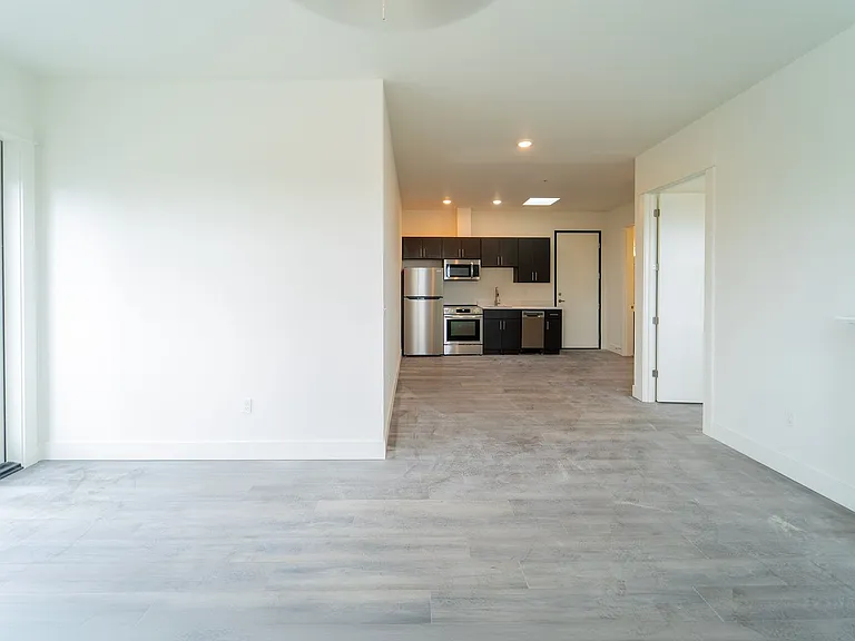 Janie Apartments — Photo 47