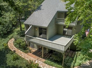 10401 Andiron Dr, Matthews, NC 28105
