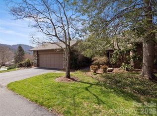 15 Ridge Ter, Asheville, NC 28804