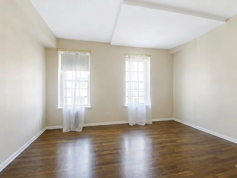 187 Wayne St #206C — Photo 8