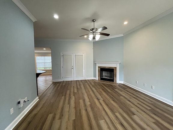 5th image of 3906 Galloway St