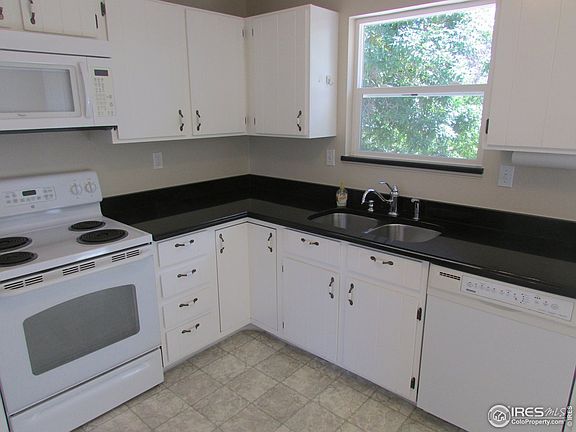 3rd image of 2418 34th Ave