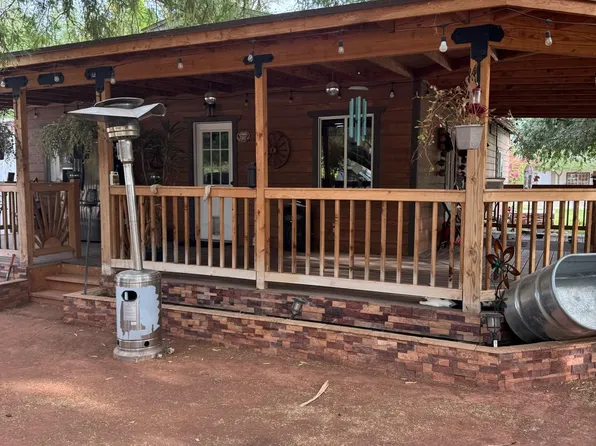 7601 W Carole Ln, Glendale, AZ 85303