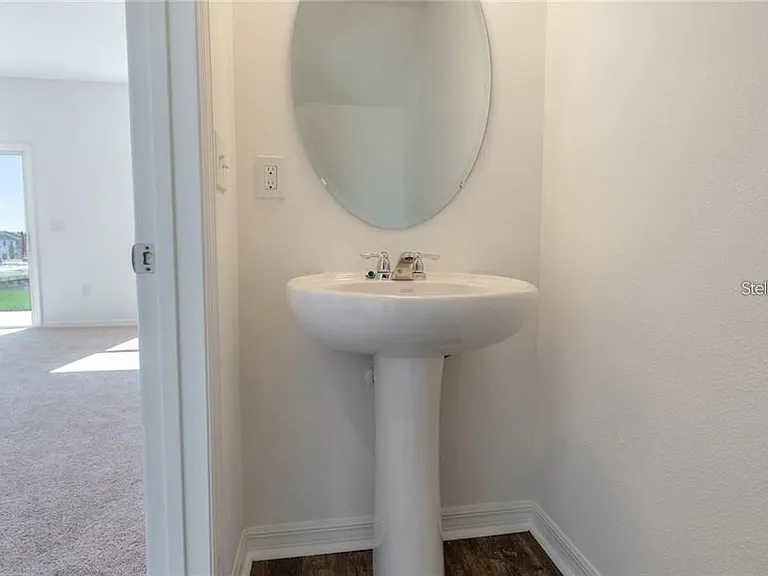 338 Madison Dr — Photo 17