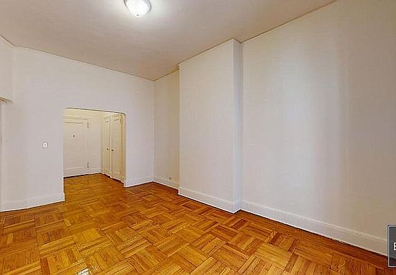 2nd image of 425 W 57th St APT 4K