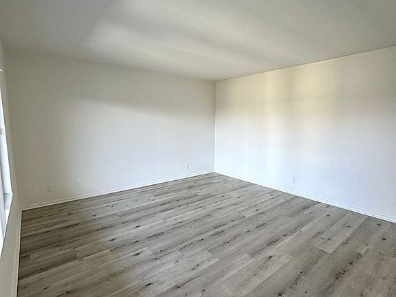 3rd image of 2772 E 2nd St Unit 3B