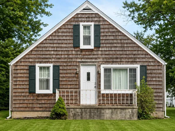 1307 Huntington Ave, Sandusky, OH 44870