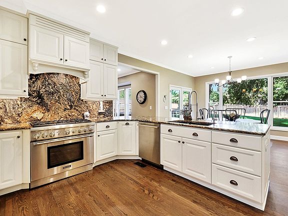 2nd image of 9442 E Cross Creek Ct