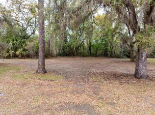 104 Crit Jones Dr, Perry, FL 32348