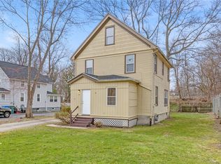 77 Boxart St, Rochester, NY 14612
