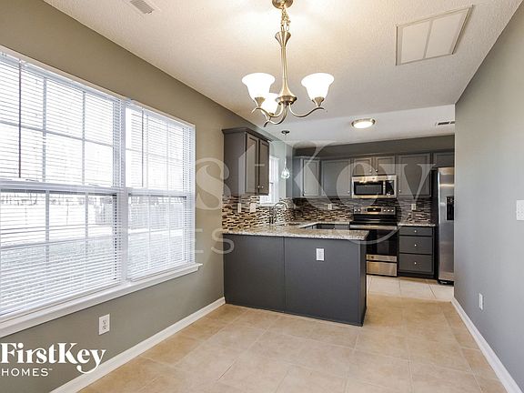 5th image of 3226 Meadow Stone Ct