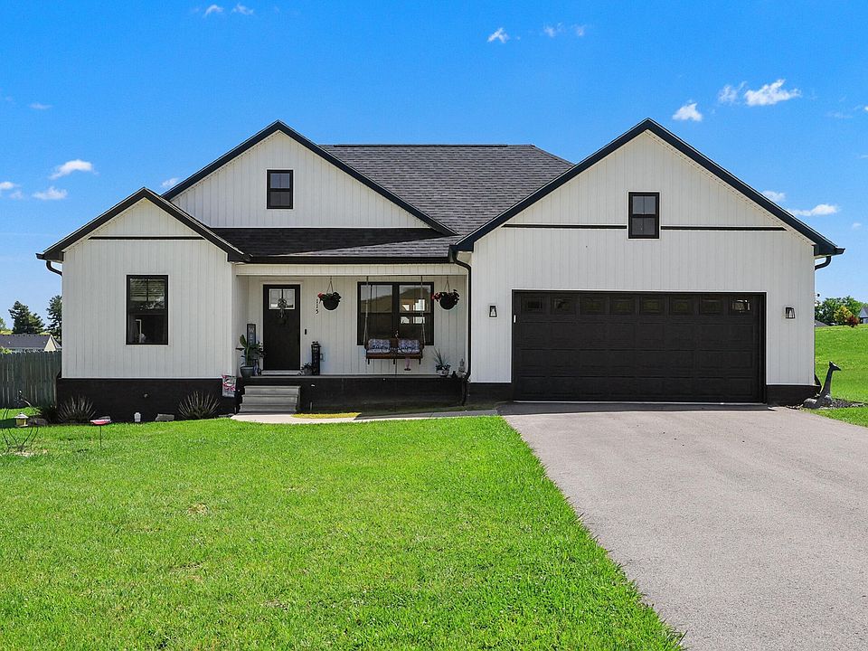 1st image of 115 Gracelynn Cir