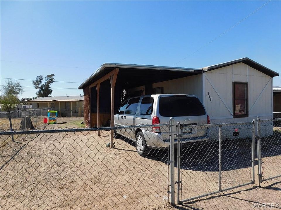 1st image of 606 Silver Ln
