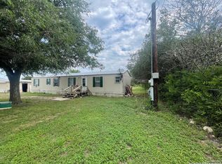18711 County Road 5738, Castroville, TX 78009