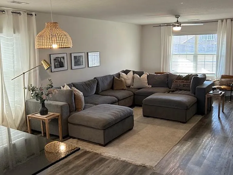1312 S Morningside Dr — Photo 1