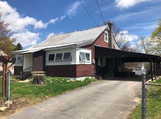 6 Paris Ave, Corinth, NY 12822