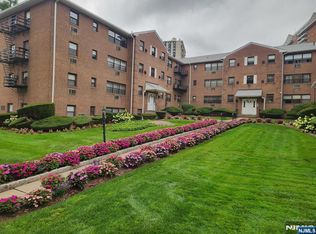 216 Prospect Ave APT 1C, Hackensack, NJ 07601