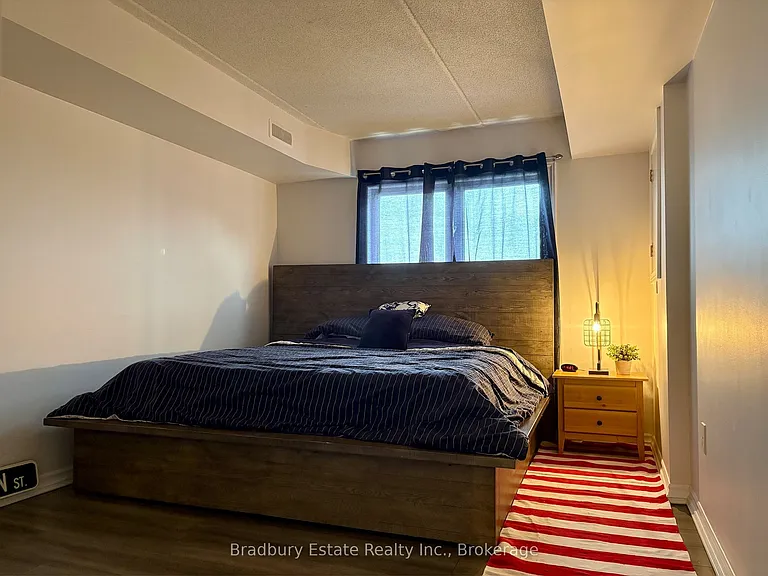 4450 Fairview St #308 — Photo 8