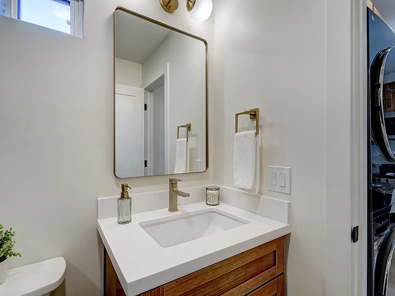 1810 N 12th St #B — Photo 18