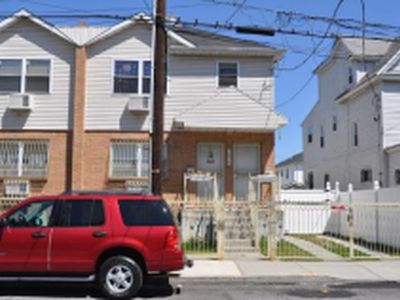 109-15 164th St, Jamaica, NY, 11433